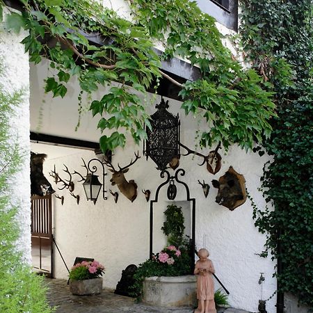 Hotellerie Du Bas-Breau Barbizon Bagian luar foto