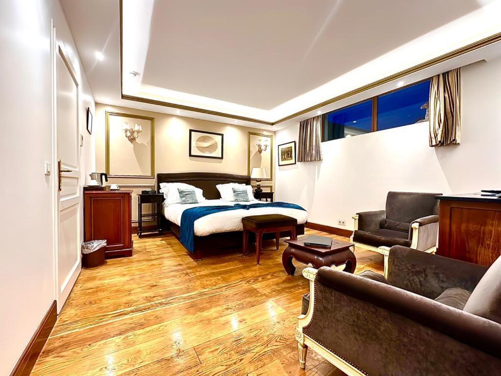 Hotellerie Du Bas-Breau Barbizon Bagian luar foto