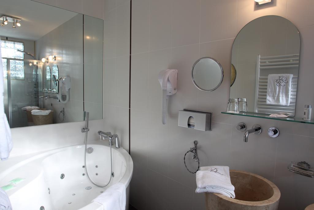 Hotellerie Du Bas-Breau Barbizon Bagian luar foto
