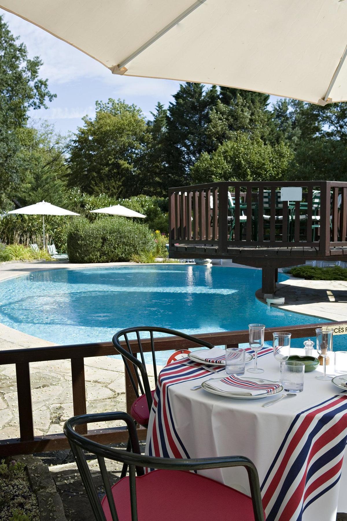 Hotellerie Du Bas-Breau Barbizon Bagian luar foto