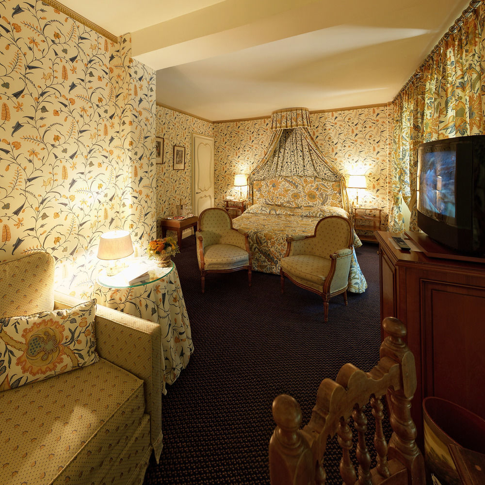 Hotellerie Du Bas-Breau Barbizon Bagian luar foto