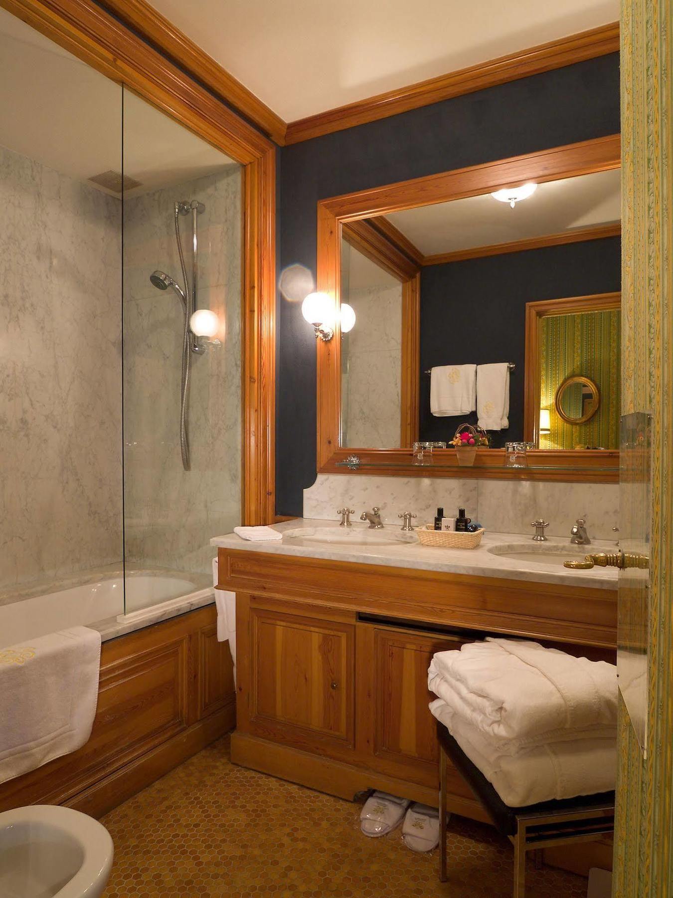Hotellerie Du Bas-Breau Barbizon Ruang foto