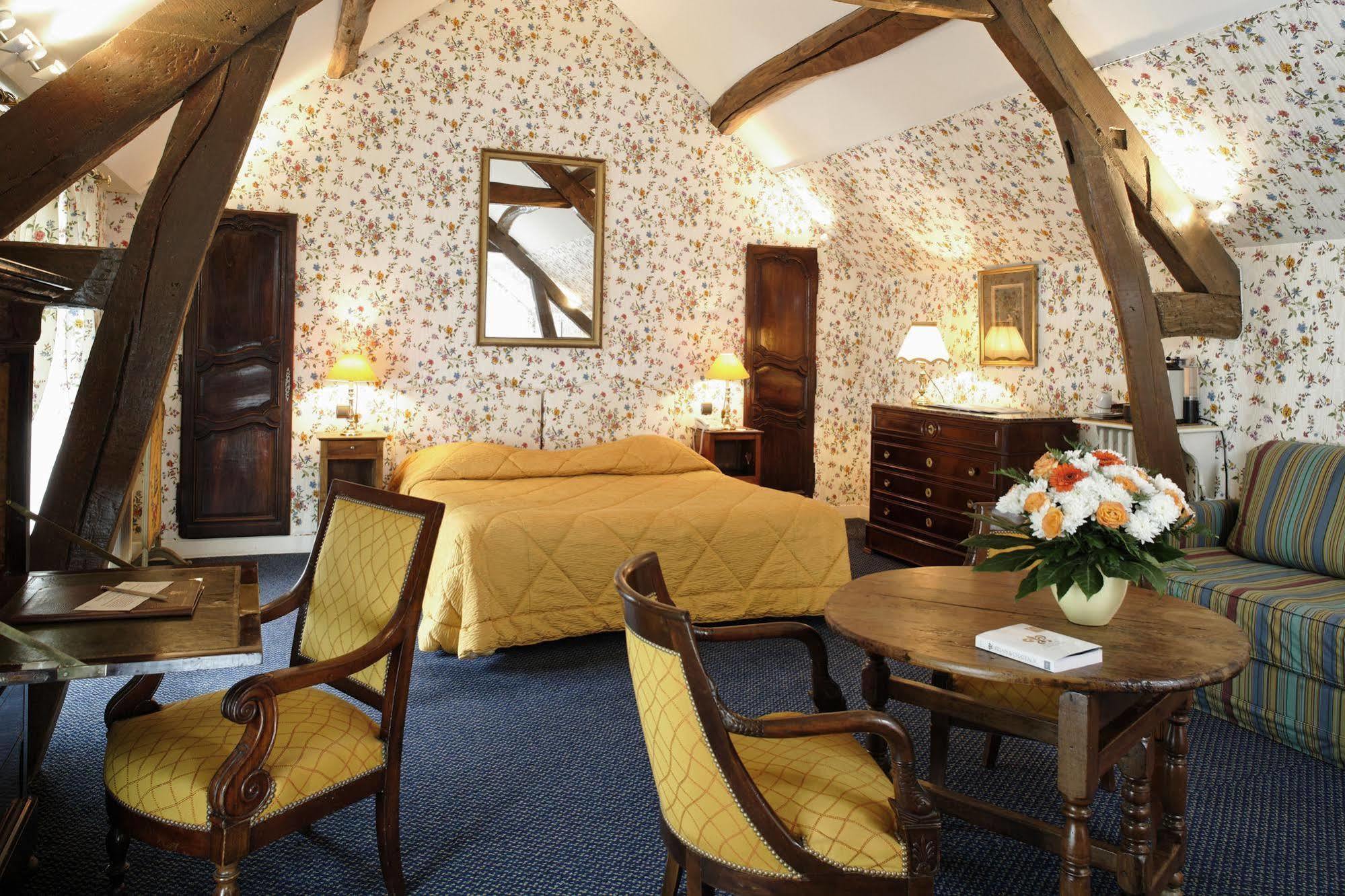 Hotellerie Du Bas-Breau Barbizon Bagian luar foto