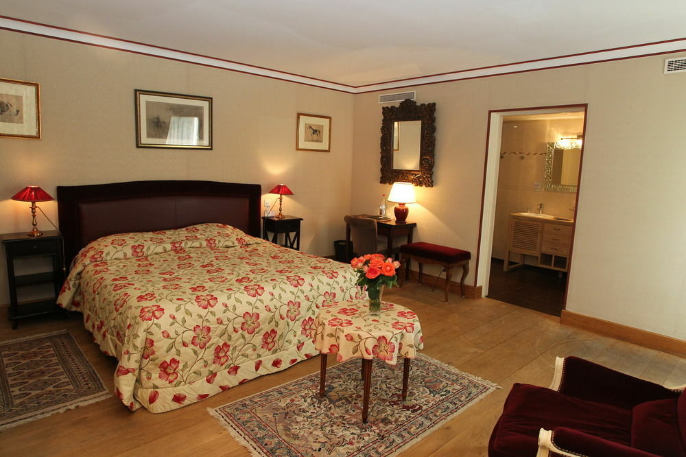 Hotellerie Du Bas-Breau Barbizon Bagian luar foto